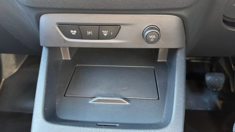 Ford Transit Courier E-Transit Courier 100kW 43kWh Trend Van Auto